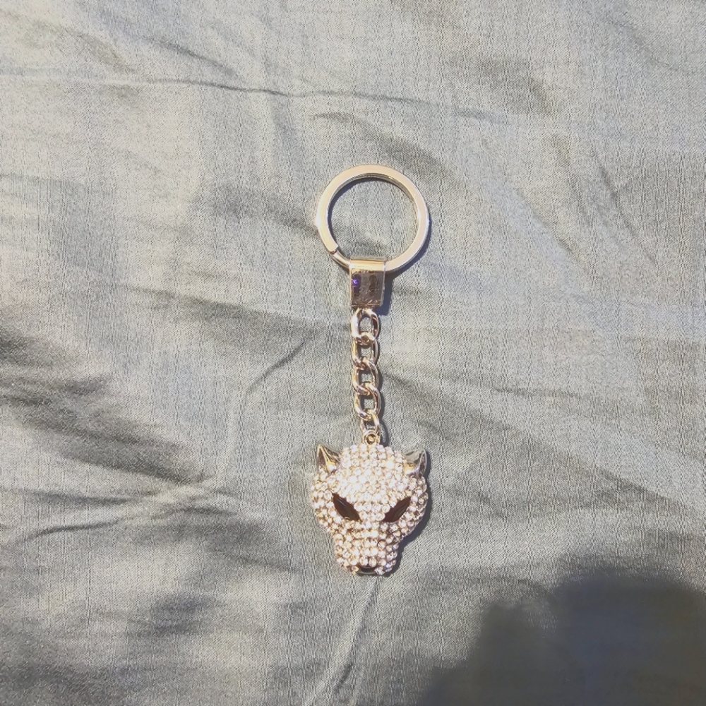 Effy NWOT Faux Diamond Panther Keychain - Picture 3 of 4